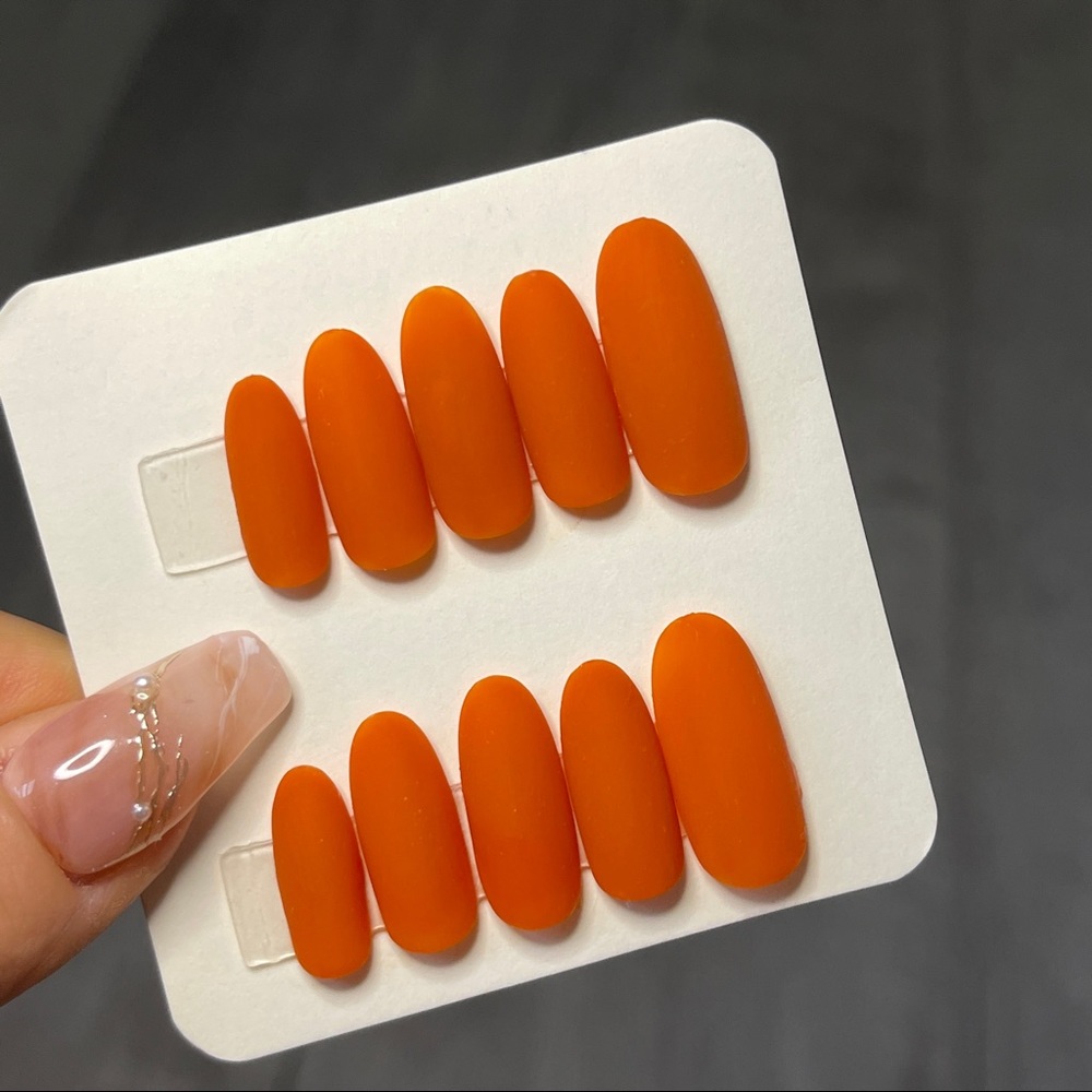 Reusable handmade press on nail fake nail matte orange color nail oval